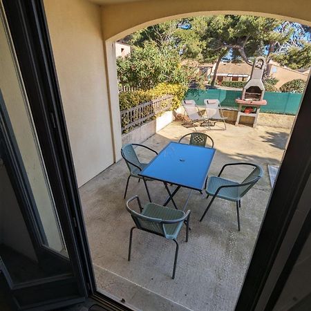 La Pinede Apartment Gruissan Bagian luar foto