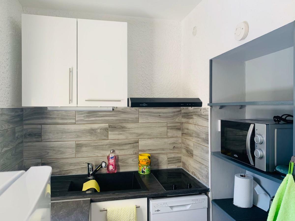 La Pinede Apartment Gruissan Bagian luar foto