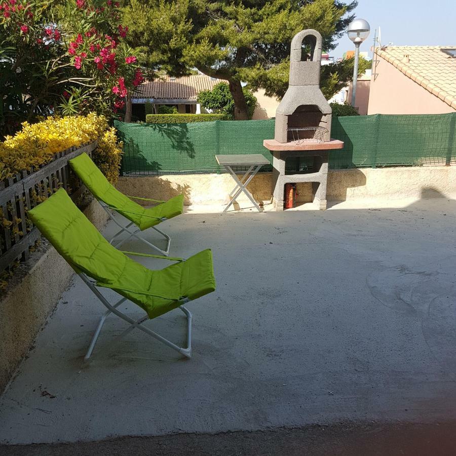 La Pinede Apartment Gruissan Bagian luar foto